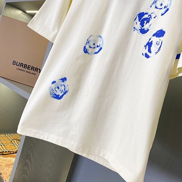 超人気 バーバリー ローズ Tシャツ 偽物 レギュラーフィット 8081394